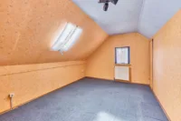 Wohnen mit Perspektive: Einfamilienhaus mit weiterem Baupotenzial - Kinderzimmer