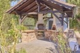 Einzigartiges Anwesen mit viel Platz für Wohnen und Arbeiten mit traumhafter Gartenanlage und Pool - Grillplatz