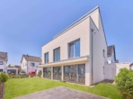 Modernes Architektenhaus in traumhafter Feldrandlage & grosszügiger Dachterrasse - Außenansicht
