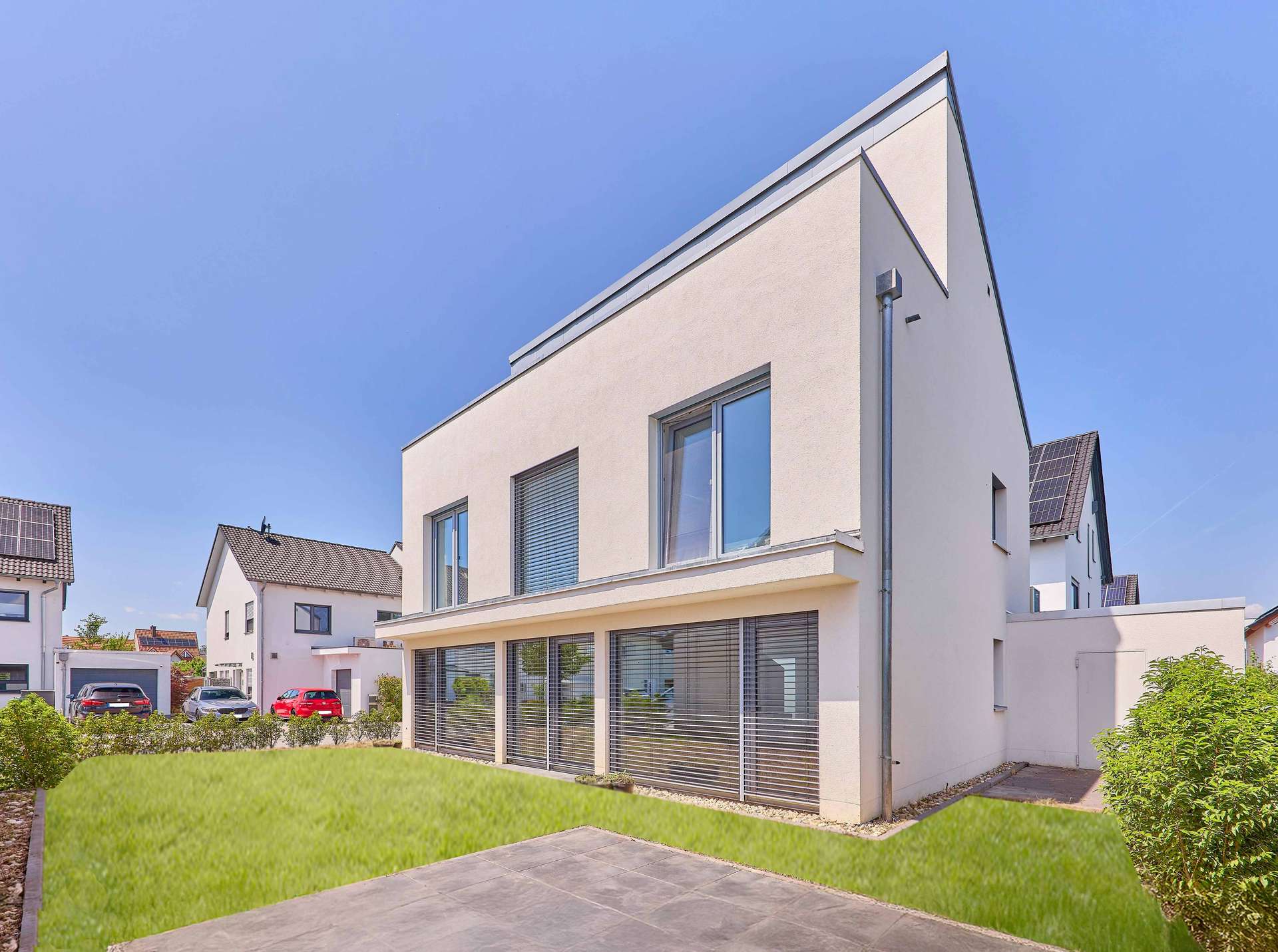 Modernes Architektenhaus in traumhafter Feldrandlage & grosszügiger Dachterrasse, 68799 Reilingen, Einfamilienhaus