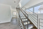 Modernes Architektenhaus in traumhafter Feldrandlage & grosszügiger Dachterrasse - Flur OG