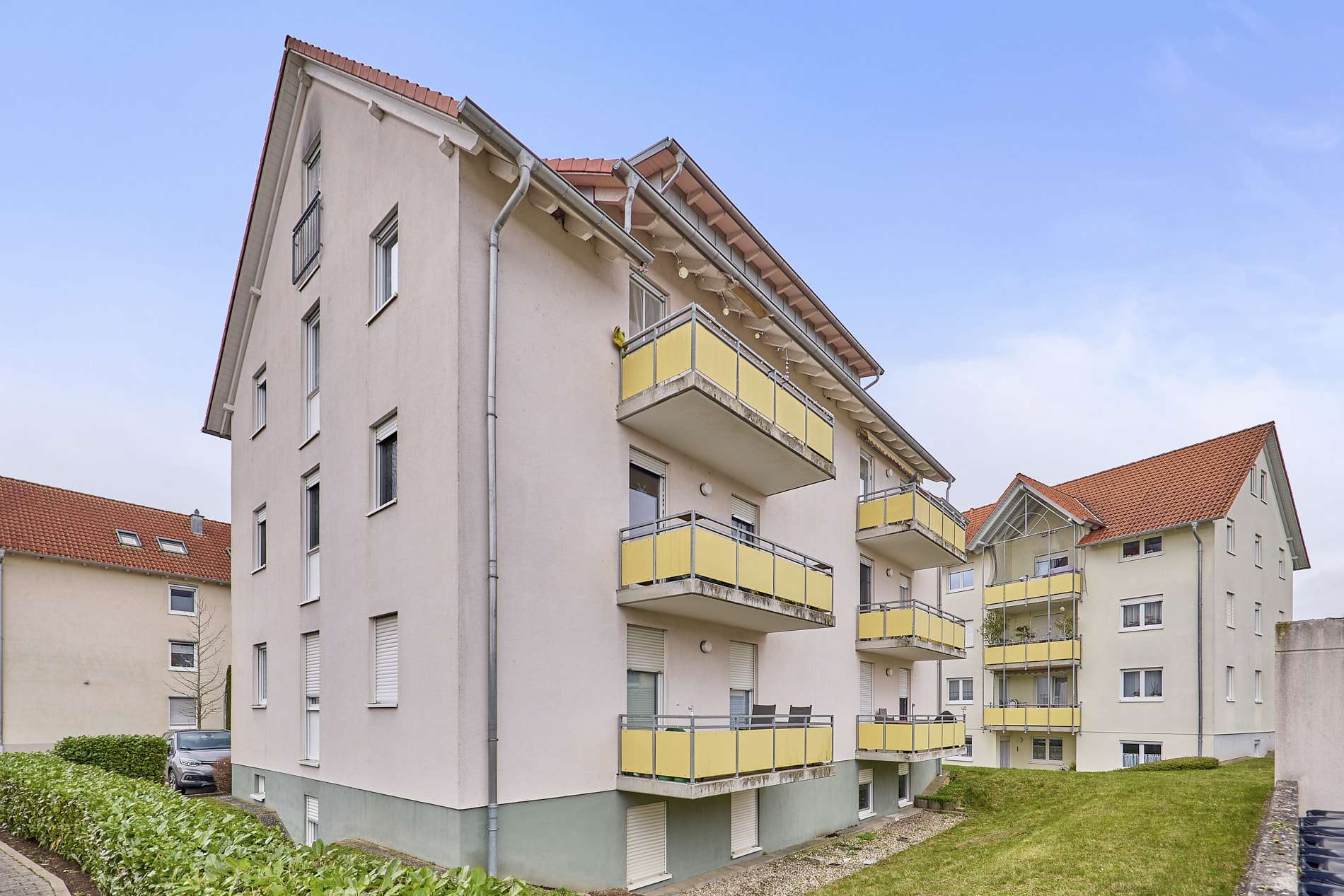 Investmentpaket aus zwei Mehrparteienhäuser mit Mietsteigerungspotenzial, 76877 Offenbach an der Queich, Mehrfamilienhaus