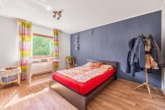 Ihr Rückzugsort im Grünen - stilvolles Einfamilienhaus mit sonnigem Gartenparadies - Kinderzimmer