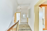 Charakterstarkes Haus mit vielseitigem Ausbaupotenzial - Treppenhaus_DG