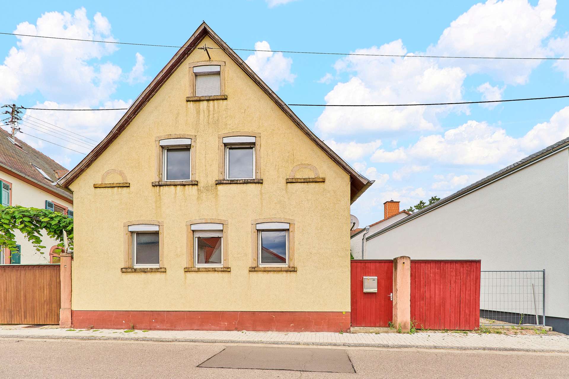 Charaktervolles Anwesen mit vielseitigem Entwicklungspotenzial, 67435 Neustadt an der Weinstraße, Einfamilienhaus