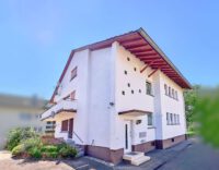 Dreifamilienhaus mit Garagen, Garten und zusätzlichem Baupotenzial - Außenansicht