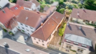 Familienfreundliches Wohnen: Einfamilienhaus im grünen mit schöner Aussicht - Drohnenaufnahme