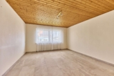 Lichtdurchflutetes Einfamilienhaus mit Wohnkomfort auf einer Ebene, Terrasse und Garten - Schlafzimmer