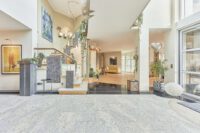 Exklusive Luxusresidenz mit Privatpark, eigenem Spa und höchstem Wohnkomfort - Diele