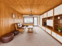 Einfamilienhaus mit großzügigem Außenbereich & Potenzial für individuelle Wohnträume - Wohnzimmer