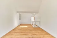 Ihr privater Rückzugsort: Charmantes Haus mit Nebengebäude, Innenhof & weitläufigem Garten - Gästezimmer