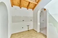 Ihr privater Rückzugsort: Charmantes Haus mit Nebengebäude, Innenhof & weitläufigem Garten - Küche