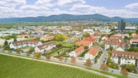 Licht, Raum & Lebensfreude:Ihr Zuhause mit Südgarten & vielseitigem Wohnkomfort - ideal für Familien - Drohnenaufnahme