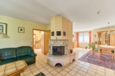Charmantes Zuhause mit viel Licht, Wintergarten & weitläufigem Außenbereich - Wohn- und Esszimmer