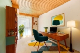 Einfamilienhaus mit Einliegerwohnung und terrassiertem Garten mit Blick über Neustadt - Arbeitszimmer - Digitales Staging