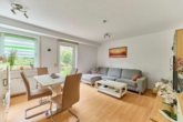 Kapitalanlage: Mehrfamilienhaus mit langfristigem Wertsteigerungspotenzial - Wohnzimmer Beispielwohnung