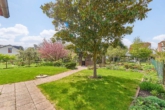 Ein Zuhause für die ganze Familie mit hellen Räumen, Vollunterkellerung & traumhaftem Garten - Garten