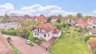 Ein Zuhause für die ganze Familie mit hellen Räumen, Vollunterkellerung & traumhaftem Garten - Außensicht