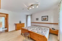 Wohnen mit Mehrwert: Einfamilienhaus mit Einliegerwohnung - Schlafzimmer