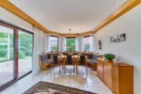 Wohnen mit Mehrwert: Einfamilienhaus mit Einliegerwohnung - Esszimmer