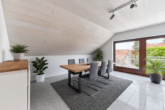 Wohnen mit Mehrwert: Einfamilienhaus mit Einliegerwohnung - Wohn- und Esszimmer_ELW