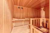 Liebhaberobjekt mit enormem Entfaltungspotenzial & großem Außenbereich - Sauna