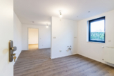 Modernisiertes Mehrfamilienhaus mit 7 Wohneinheiten in naturnaher Höhenlage von Hambach - Wohnung 2 - EG
