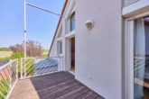 Funktionalität trifft Wohnästhetik - Durchdachtes Architektenhaus in Feldrandlage - Balkon