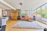 Funktionalität trifft Wohnästhetik - Durchdachtes Architektenhaus in Feldrandlage - Wohnbereich
