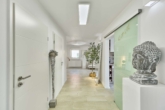 Vielseitig nutzbares Designhaus mit elegantem Outdoor-Living - Flur