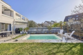 Moderne Erdgeschosswohnung mit eigenem Garten & Pool - Pool