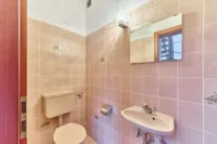 Potenzial auf zwei Ebenen – Maisonette-Wohnung mit attraktiver Perspektive - Gäste-WC