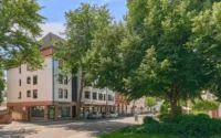 Potenzial auf zwei Ebenen – Maisonette-Wohnung mit attraktiver Perspektive - Außenansicht