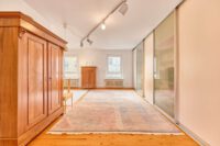 Ein Kauf – 2 Möglichkeiten: 4-Zimmer-Maisonette oder zwei separate Wohneinheiten als Kapitalanlage - Wohnzimmer