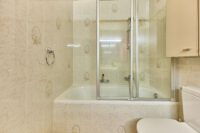 Ihr Einfamilienhaus in ruhiger & begehrter Lage - Badezimmer en-suite