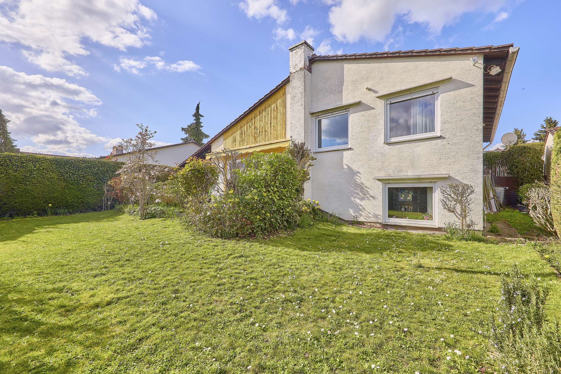 Wohnqualität trifft Natur – Ihr Einfamilienhaus in ruhiger & begehrter Lage, 67157 Wachenheim an der Weinstraße, Einfamilienhaus