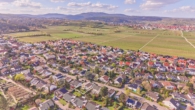 Wohnqualität trifft Natur – Ihr Einfamilienhaus in ruhiger & begehrter Lage - Drohnenaufnahme