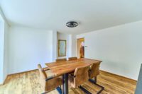 Individuelles Wohnen hinter historischem Torbogen – 2019 modernisiertes Wohnhaus mit Terrasse - Esszimmer