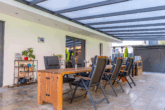 Luxuriöse Villa der Extraklasse - Eleganz, Raum und vollendete Architektur - Terrasse