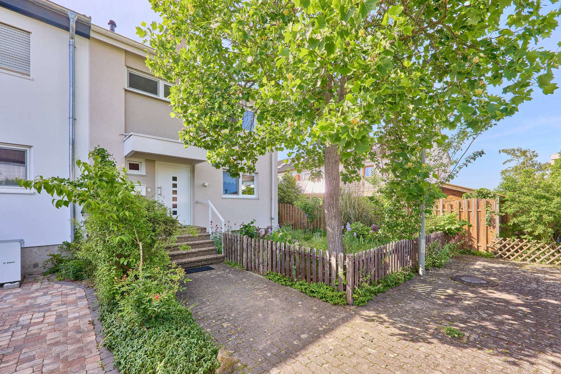 Einziehen & Wohlfühlen: Stilvolles Wohnen mit Gartenparadies, 67435 Neustadt an der Weinstraße, Reihenendhaus