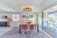 Stilvolle Maisonette-Wohnung mit moderner Ausstattung, Balkon und Garage - Esszimmer