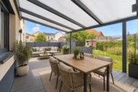 Premiumwohnen im Erdgeschoss – modernste Haustechnik, Terrasse, Garten & maximaler Komfort - Terrasse_Interieur Ki-generiert