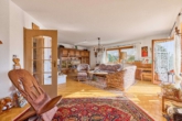 Stillvolles Anwesen mit traumhaften Blick aufs Haardtgebirge & das Hambacher Schloss - Wohnzimmer