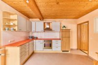 Ihr Rückzugsort im Grünen: Charaktervolles Zuhause mit weitläufigem Garten - Küche
