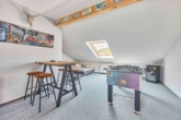 Bezugsfertiges Reihenmittelhaus mit schönem Garten in ruhiger Wohnlage - Dachstudio