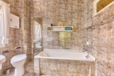 Liebhaberobjekt in Top-Lage – historisches Anwesen mit Charme & Potenzial - Badezimmer