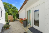 Wohnen auf einer Ebene – Bungalow mit sonnigem Traumgarten - Terrasse