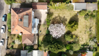 Stilvolles 50er Jahre Anwesen mit parkähnlichem Garten in Bestlage von Neustadt - Drohnenaufnahme