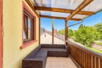 Renditeimmobilie mit echtem Substanzwert – 5 Wohneinheiten in der Südpfalz - Balkon