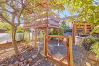 Familienfreundliches Reihenmittelhaus mit Garten & zusätzlichem Wohnraumpotenzial im Dachgeschoss - Garten